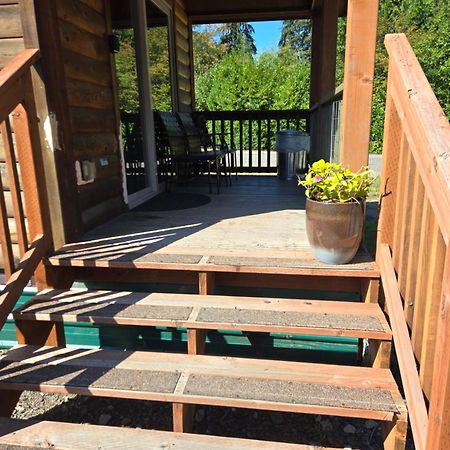 The Bogi Bear Inn Форкс Экстерьер фото